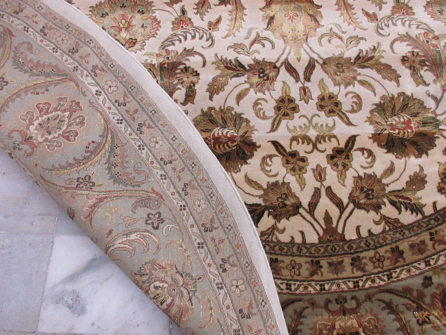 10x10 Feet Round Persian Rug - Hand-Knotted Silk Carpet - Elegant Ivory & Light Blue Designer Home Decor