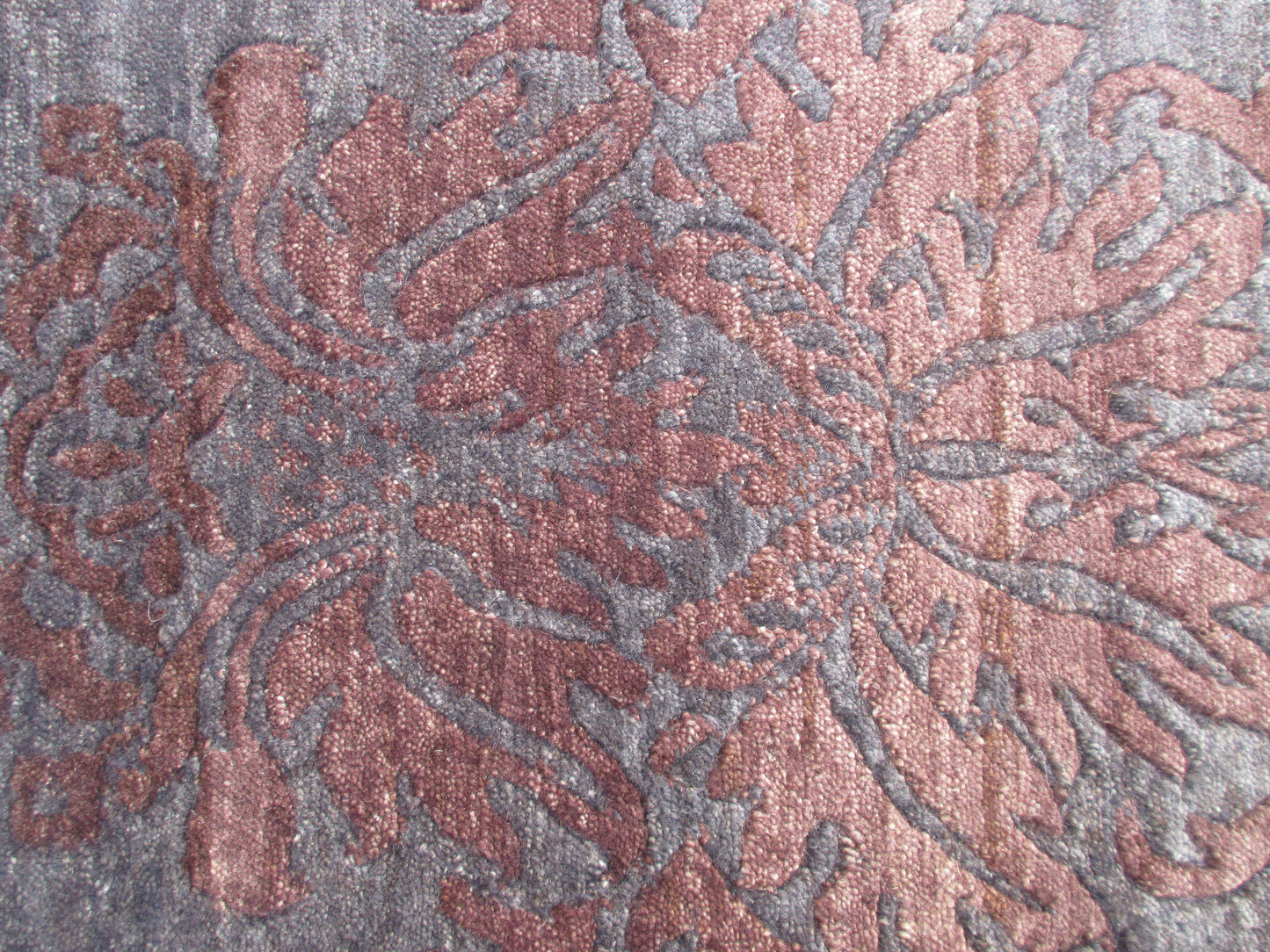 3x2 ft Luxurious Dark Floral Wool Area Rug - Charcoal and Earthy Brown Tones